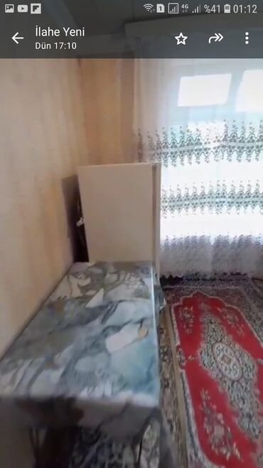 Mənzil kirayələyirəm: Kirayə verilir Gəncədə imperyal şadlıq sarayı qabaqndakı bina 3cü -da lalafo.az — 10 Mənzil kirayələyirəm: Kirayə verilir Gəncədə imperyal şadlıq sarayı qabaqndakı bina 3cü — 10