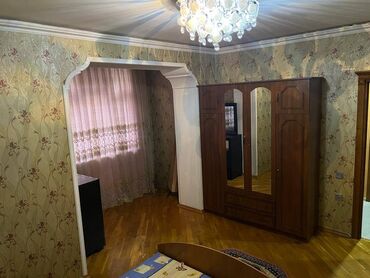 Uzunmüddətli kirayə mənzillər: 9 mkr,21 saylı poliklinikanın arxasında,9 mərtəbənin,1-ci — 7