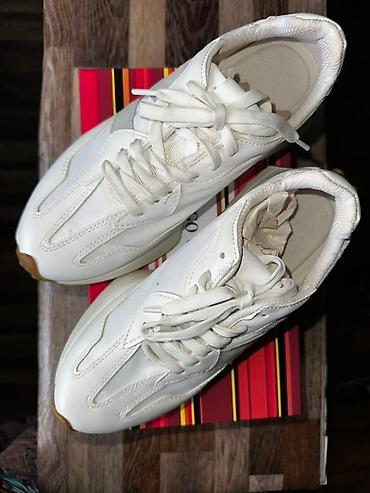 Кроссовки и спортивная обувь: Кроссовки, 36.5, New Balance, Новый, цвет - Белый, Самовывоз, Платная доставка — 2