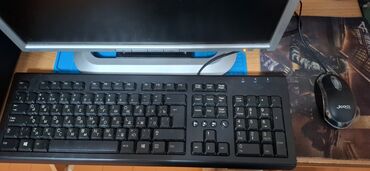 Masaüstü kompüterlər və iş stansiyaları: Masaüstü kompüter HP PRO 3500 set satılır: Sistem bloku, monitor — 8