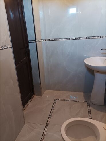 Uzunmüddətli kirayə mənzillər: Gəncədə kirayə ev tələbə qızlara verilir. Hər yerə yaxın mənzərəsi -da lalafo.az — 10 Uzunmüddətli kirayə mənzillər: Gəncədə kirayə ev tələbə qızlara verilir. Hər yerə yaxın mənzərəsi — 10