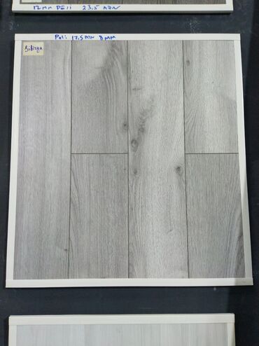Linoleum: Laminat döşəmə – “Sibirya” rəngi - Rəng/naxış: açıq-boz, təbii ağac