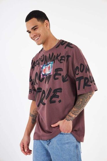 Majice: S m l xl i 2xl
2400 din — 14