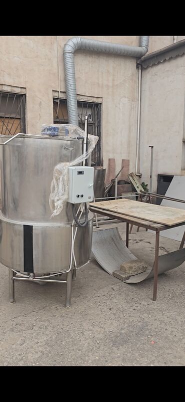Digər biznes avadanlığı: Paslanmaz Aisi 304-316marka Hernöv soyutma sistemli süd cəni,isitmə — 10