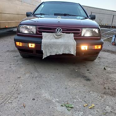 Volkswagen: Volkswagen Vento: 1995 г., 1.8 л, Механика, Бензин, Седан — 7