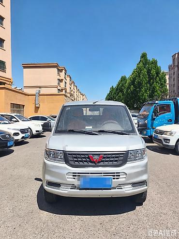 мото бокс: Пикап/лёгкий грузовик Wuling Rongguang с двойной кабиной, 2021 г., 1,8 — 1