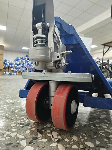 Рохли: Гидравлическая тележка (рохля) Техномаш 3000 кг от компании — 4