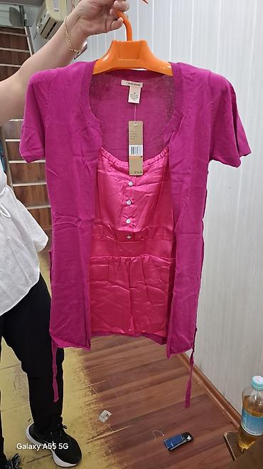 Трикотажные жилеты: Женская одежда — несколько моделей. все по 200с 1) Безрукавка/жилет с — 31