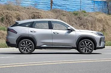 Geely: Geely : 2026 г., 1.5 л, Автомат, Гибрид, Кроссовер — 3