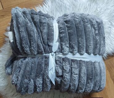 Ćebad i pokrivači: Pliš — 7