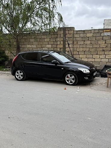 Hyundai: Hyundai i30 hatchback

Təcili satilir — 12