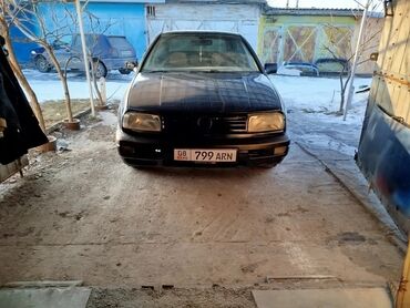 авторазбор фольксваген: Volkswagen Vento: 1992 г., 1.8 л, Механика, Бензин, Седан