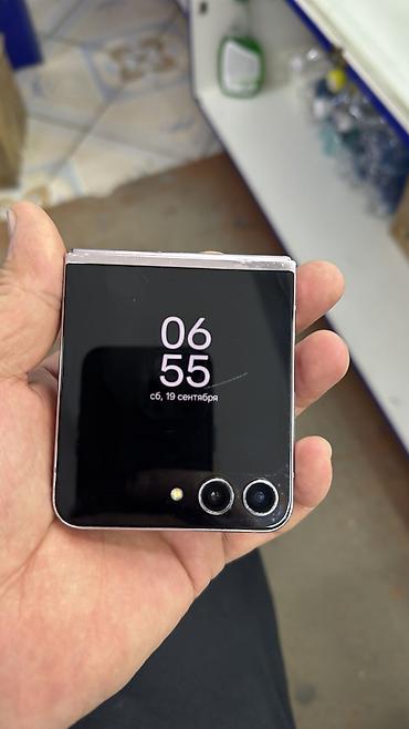 6s iphone: Samsung Galaxy Z Flip 5, Б/у, 512 ГБ, цвет - Розовый — 2