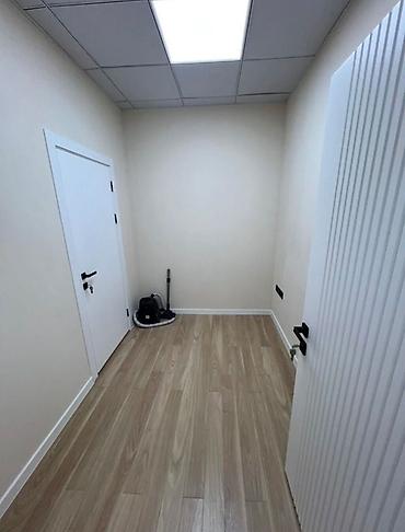 Аренда офисов: Аренда офисов, 100 м², В жилом комплексе, С оборудованием, С отдельной кухней — 5