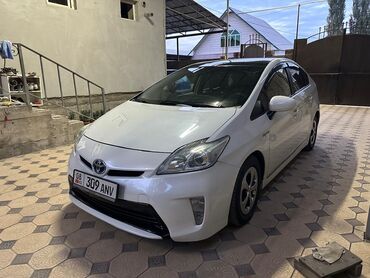 чехолы для авто: Toyota Prius: 2013 г., 1.8 л, Автомат, Гибрид, Хэтчбэк