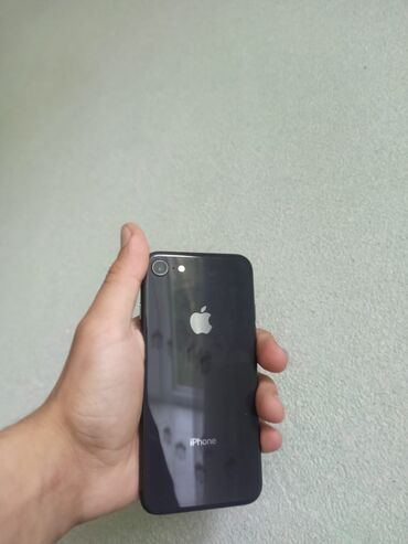 Apple iPhone: IPhone 8, 64 GB, Space Gray, Barmaq izi, Simsiz şarj