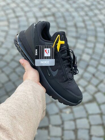 Patike: Patike, veličina - 46 — 2