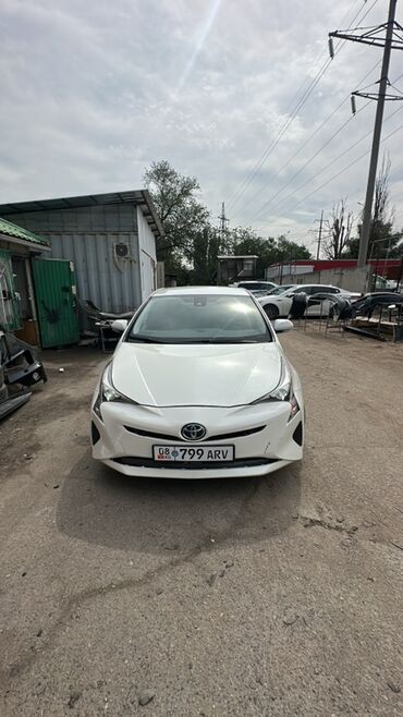камри 50 европеец цена: Toyota Prius: 2016 г., 1.8 л, Вариатор, Гибрид, Хетчбек