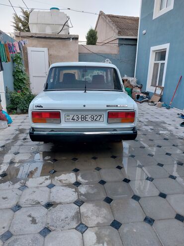 maşın bazarı vaz 2104: VAZ (LADA) 2107: 1.6 l | 2006 il | 98563 km Sedan