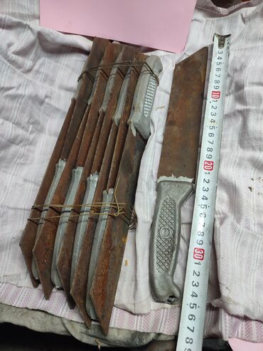 бронзовый нож: Продам ножи, для обрезки свёклы . производство СССР. алюминиевая