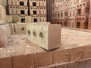 бетонный раствор: Тешиктүү, Бышкан кирпич, Жарым блок, 250×120×90