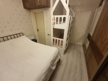 Həyət evləri və villaların satışı: Qaraçuxur qəs. 4 otaqlı, 130 kv. m, Orta təmir — 14