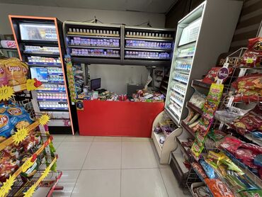 продаю дом в селе нурманбет: Сдаю Магазин, Отдельностоящий магазин, 150 м² Действующий, С оборудованием, С ремонтом, Вода, Электричество, 1 линия, Видеонаблюдение и сигнализация, Комната для персонала