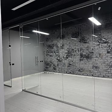 Аренда офисов: Аренда офисов, 20 м², В торговом центре, 1 линия — 7