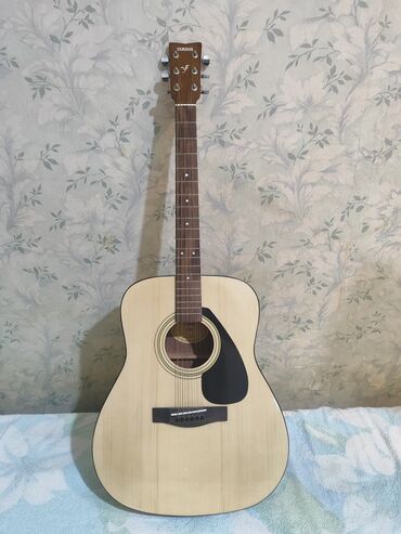 гитара продажа: Продаю гитару Yamaha F310 в идеальном состоянии. Практически не