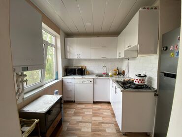 Köhnə tikili: Bakı, 4 otaqlı, Köhnə tikili, m. Xalqlar Dostluğu, 90 kv. m -da lalafo.az — 17 Köhnə tikili: Bakı, 4 otaqlı, Köhnə tikili, m. Xalqlar Dostluğu, 90 kv. m — 17