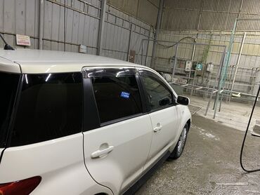тацота ист: Toyota ist: 2023 г., 1.3 л, Автомат, Бензин, Хэтчбэк