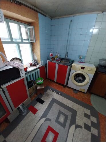 жер уй кызыл кия: Дом, 56 м², 3 комнаты, Риэлтор, Старый ремонт