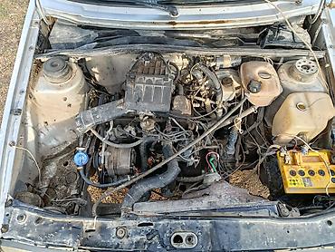 Volkswagen: Volkswagen Jetta: 1988 г., Седан — 10