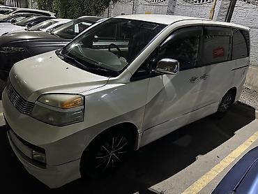 тайота вохси: Toyota Voxy: 2002 г., 2 л, Автомат, Бензин, Минивэн — 4