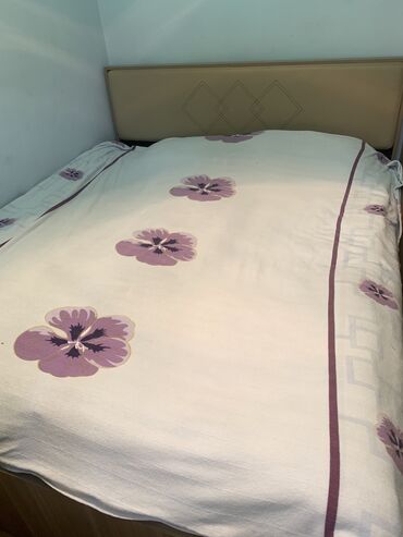 carpayilar qiymeti: Б/у, Двуспальная кровать, С подъемным механизмом, С матрасом, Без выдвижных ящиков, Турция