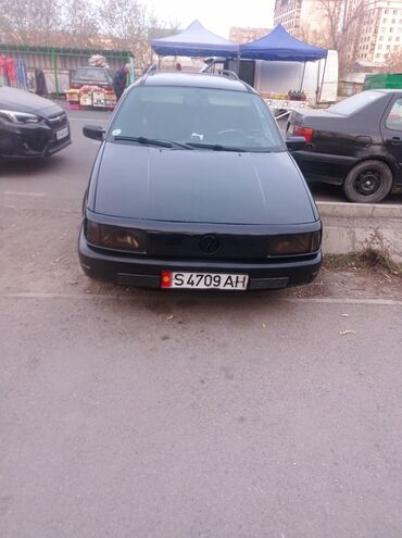 мотор фольцваген: Volkswagen Passat: 1990 г., 1.8 л, Механика, Бензин, Универсал