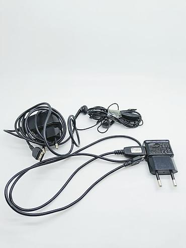 Digər aksesuarlar: Köhnə Samsung modelləri üçün orijinal qulaqlıq və şarj adapterləri — 1