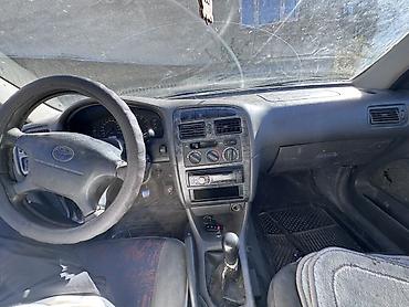 lancer evolution: Toyota Carina E: 1999 г., Механика, Бензин, Седан — 4