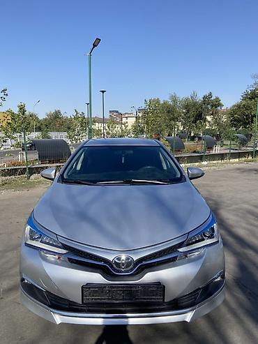 spark 2020: Toyota Corolla: 2020 г., 1.8 л, Автомат, Электромобиль, Седан — 1