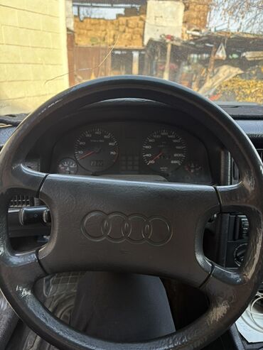 Audi: Audi 80: 1991 г., 1.8 л, Механика, Бензин, Седан — 6