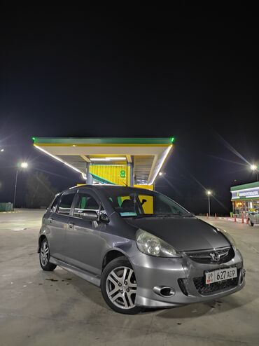 фит крыля: Honda Fit: 2002 г., 1.3 л, Автомат, Бензин, Хетчбек