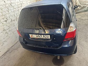 byd one up: Honda Fit: 2002 г., 1.3 л, Вариатор, Бензин, Хэтчбэк — 4