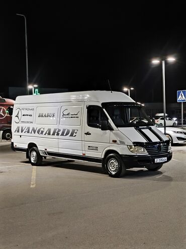 купить грузовой автомобиль с манипулятором бу: Жеңил жүк ташуучу унаа, Mercedes-Benz, Стандарт, 3 т, Колдонулган