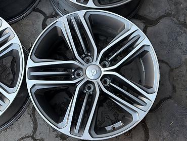 Диски: Литые Диски R 18 Hyundai, Комплект, отверстий - 5, Б/у — 5