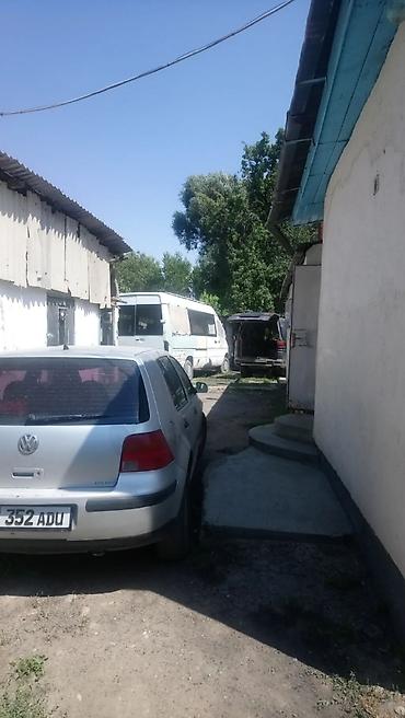 Продажа коттеджей и домов: Продаю дом в центре села Ленинского по улице Восточная 127. Участок — 13