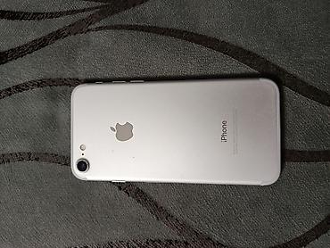 first light: IPhone 7, Gümüşü — 1
