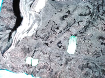 Pantalone: Benetton pantalone satenske za devojčice Veličina 6-7god 120 cm Imaju — 8