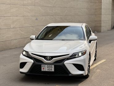 Toyota: Toyota Camry: 2017 г., 2.5 л, Автомат, Бензин, Седан