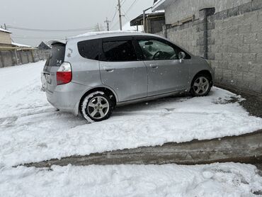 Honda: Honda Fit: 2003 г., 1.5 л, Вариатор, Бензин, Хэтчбэк