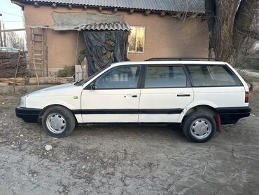 Volkswagen: Volkswagen Passat: 1991 г., 1.8 л, Механика, Бензин, Универсал